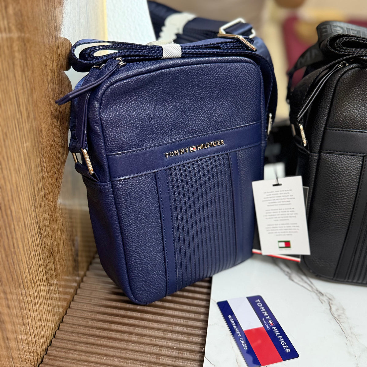 Sacoche sp TOMMY HILFIGER 1 🔵 REF: 734-06 Bleu