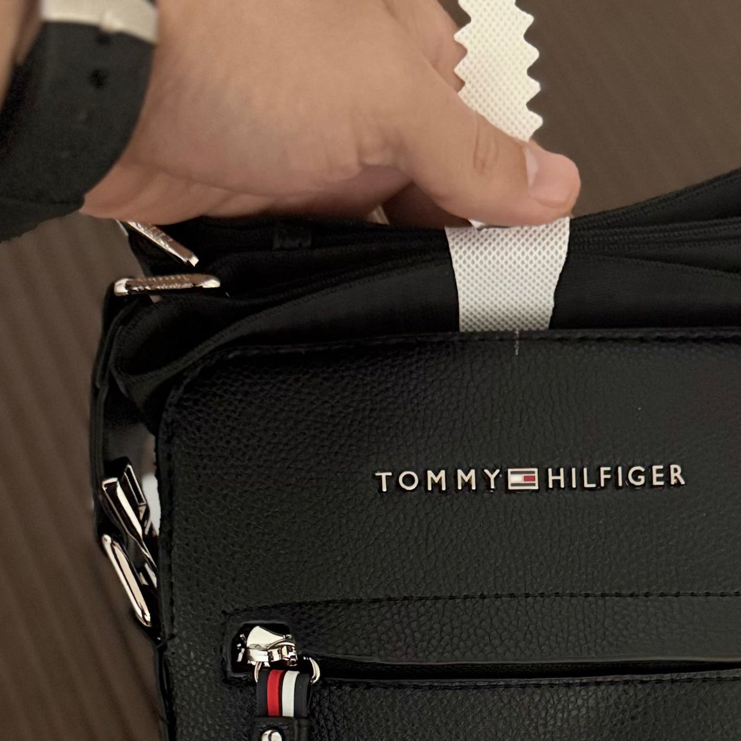 Sacoche sp TOMMY HILFIGER ⚫️ REF: TM1036-4 BLK 1