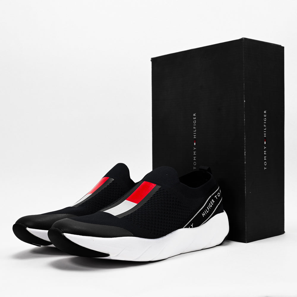 Tommy Hilfiger Low Cut Slip-On Sneakers T3A4-30418-0702800-BLACK 🔹+46