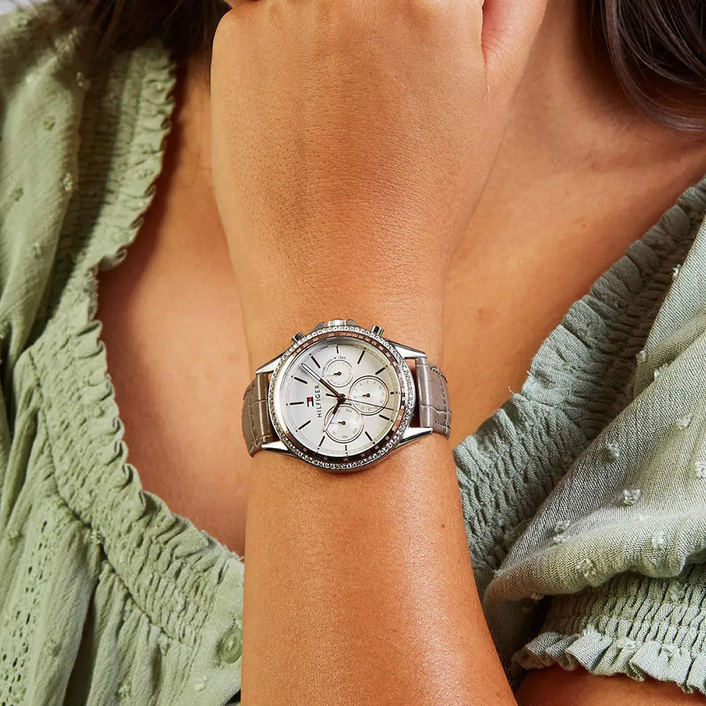 MONTRE TOMMY HILFIGER pour femme 1781980💕