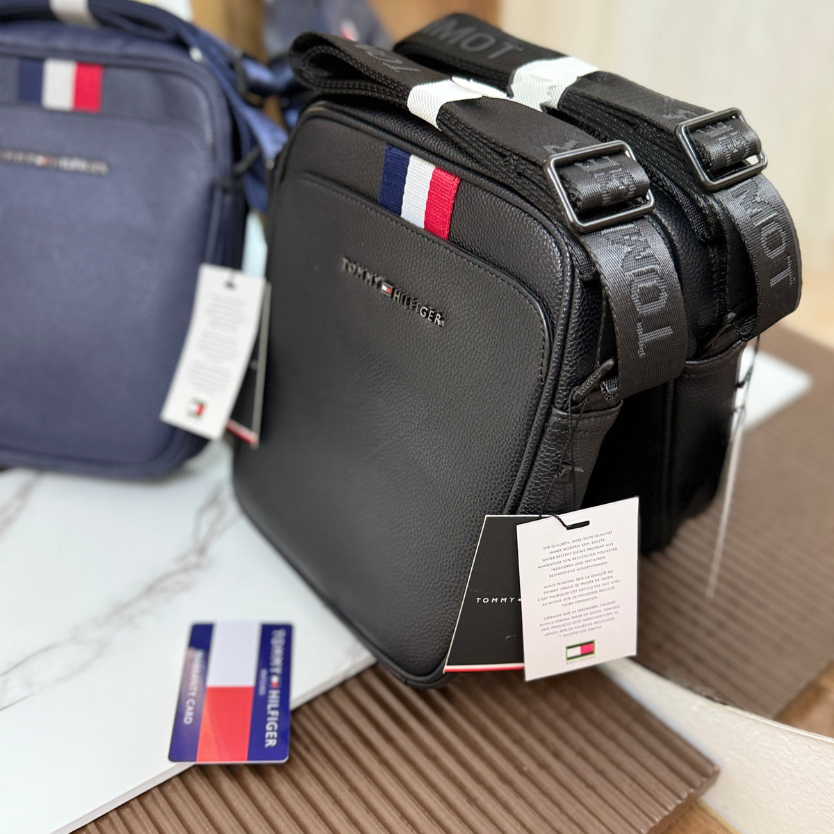 Sacoche sp TOMMY HILFIGER 1 ⚫️ REF: 078-01 Noir
