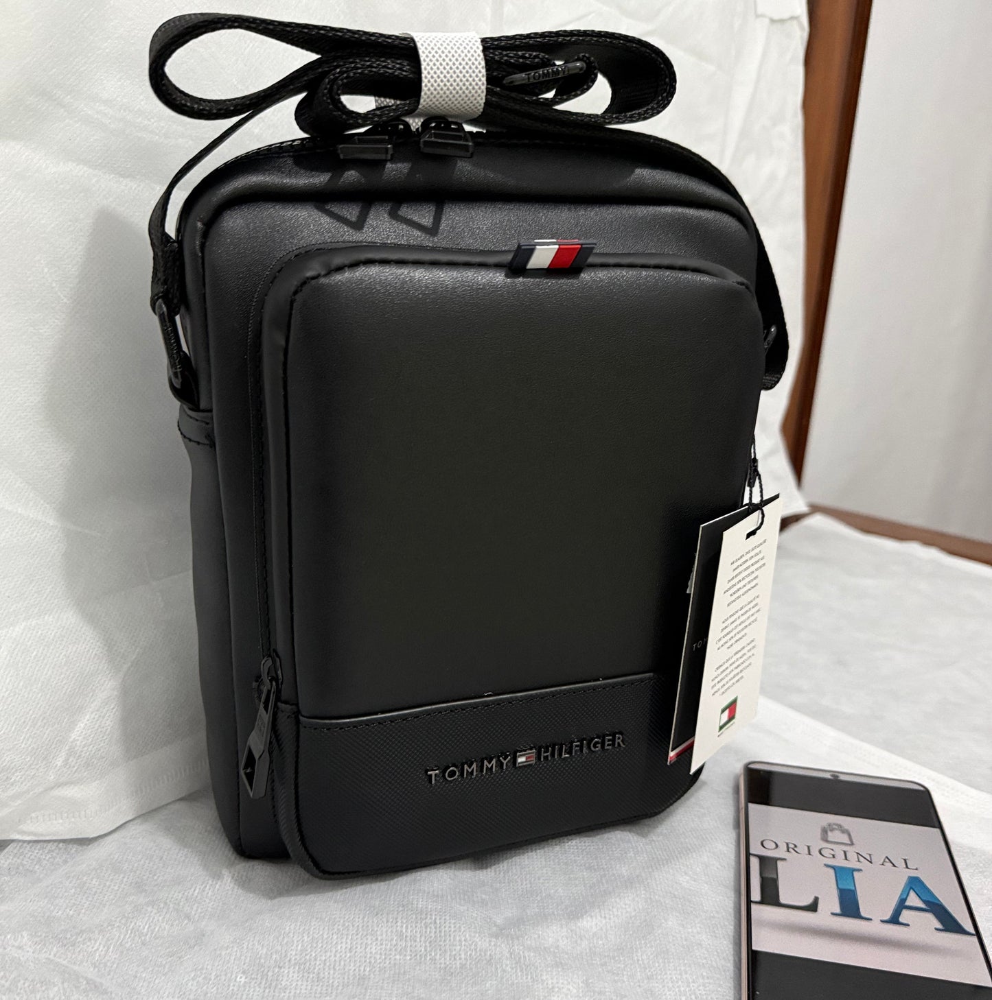 Sacoche sp TOMMY HILFIGER 1 ⚫️ REF: 4557 BLACK