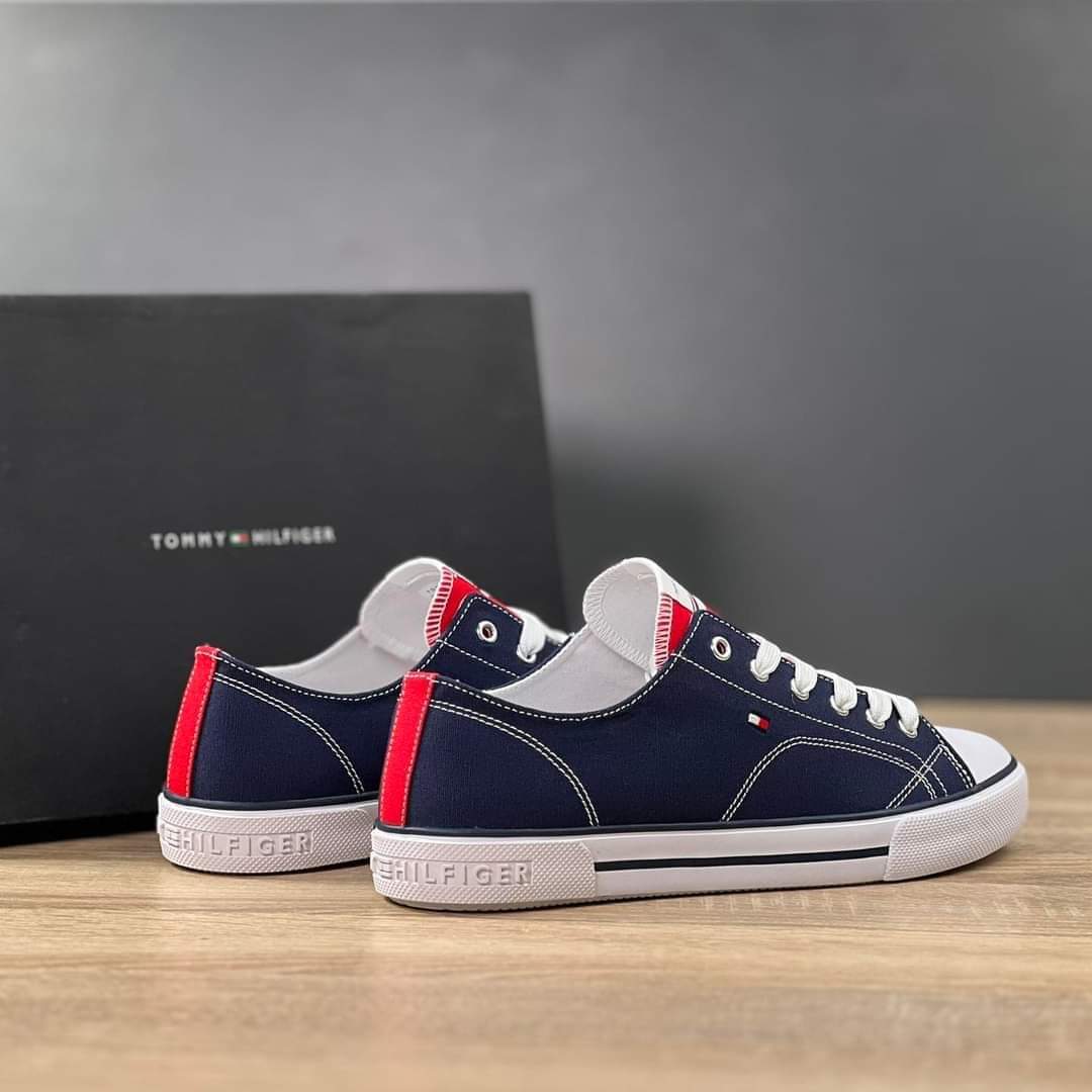 SNEAKER BASSA ALLACCIATA VARSITY T3X9-32832-0890X04🔹