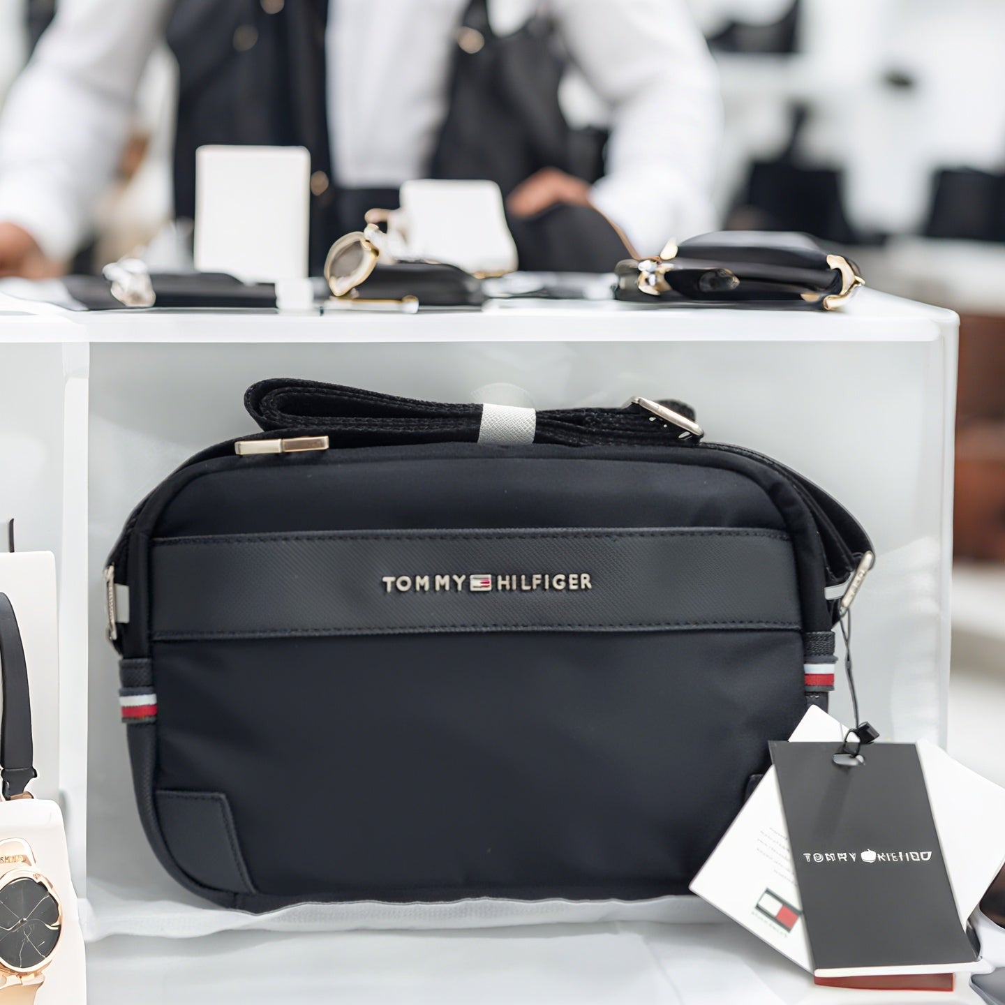Sacoche sp TOMMY HILFIGER ⚫️⚫️ REF: 5519 BLK