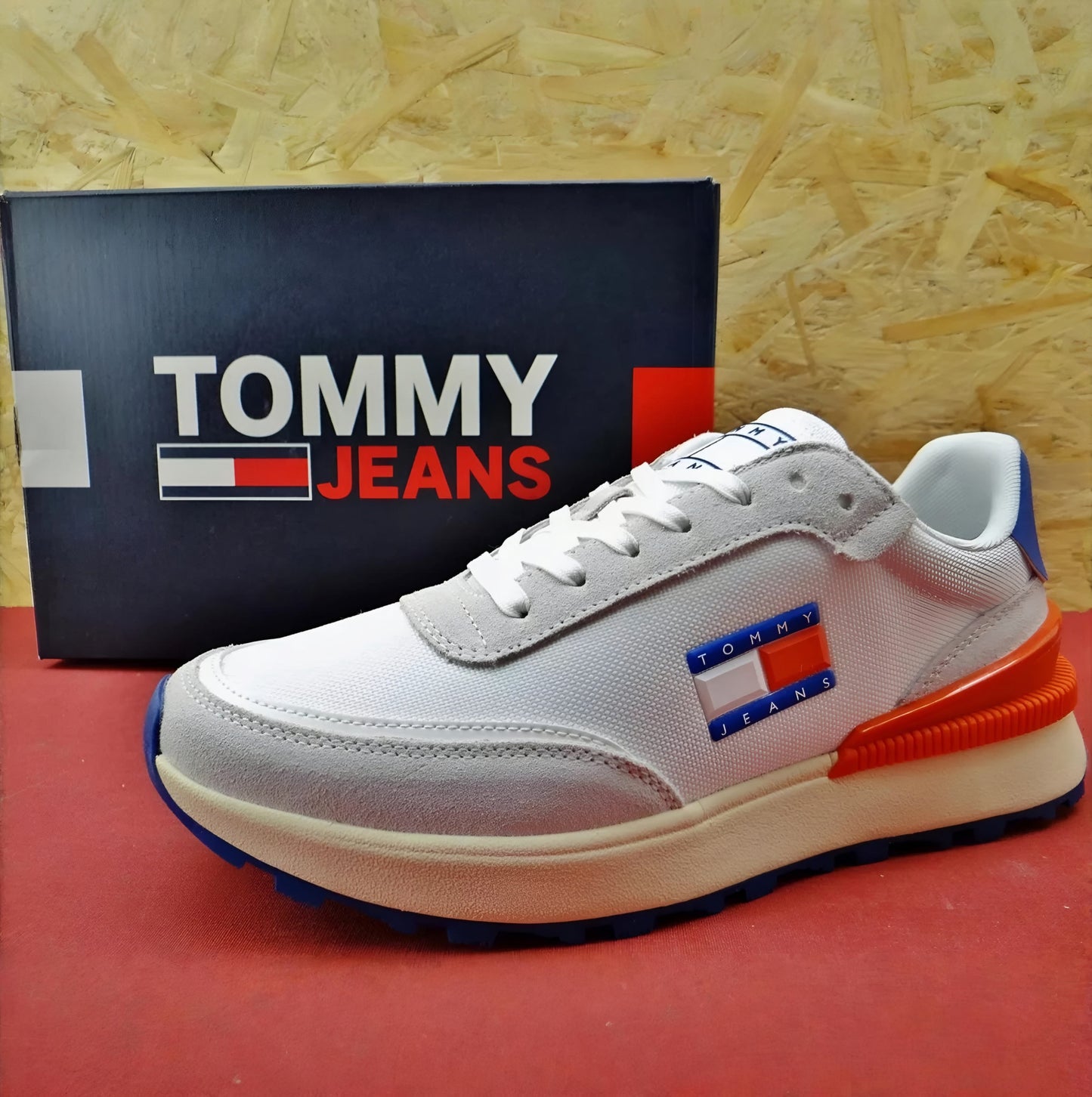 Sneakers Tommy Hilfiger EMOEMO1537CHART
