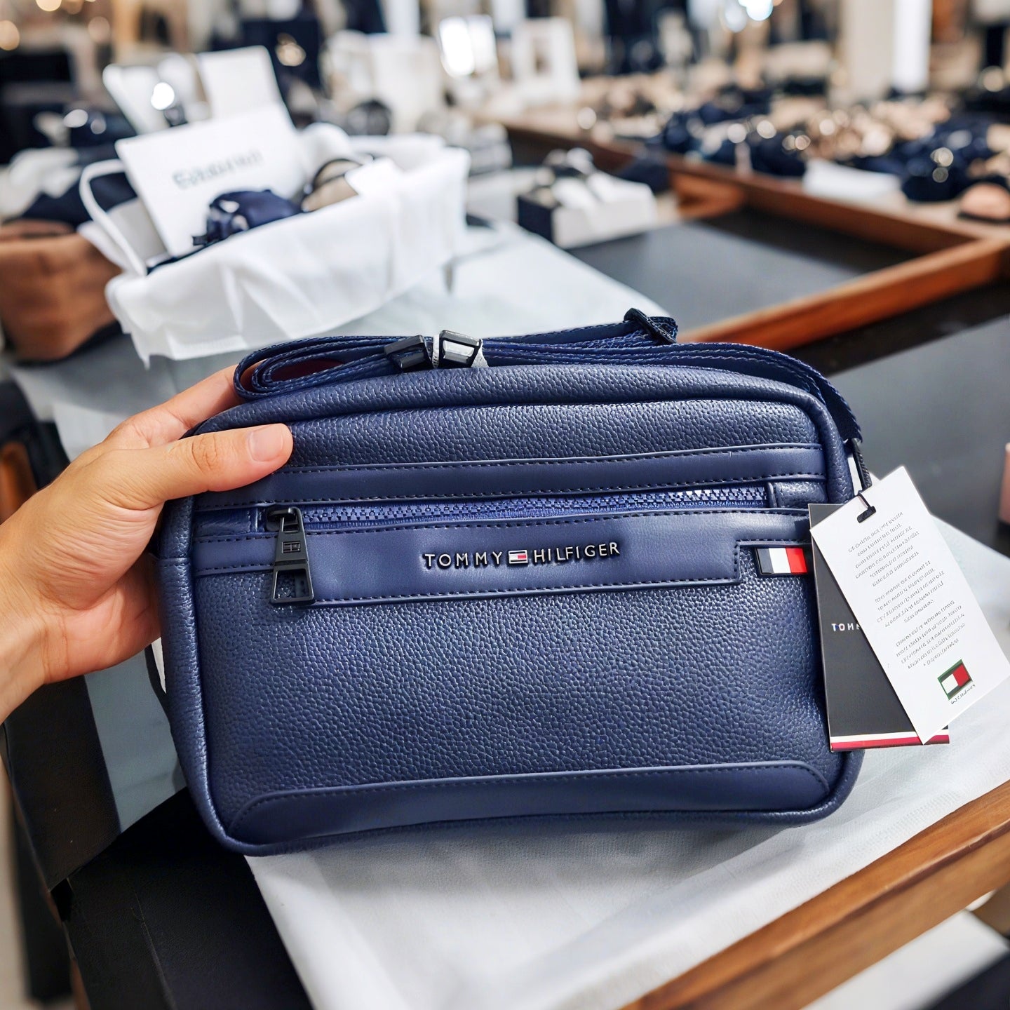 Sacoche sp TOMMY HILFIGER 🔵 REF: 6222 BLEU