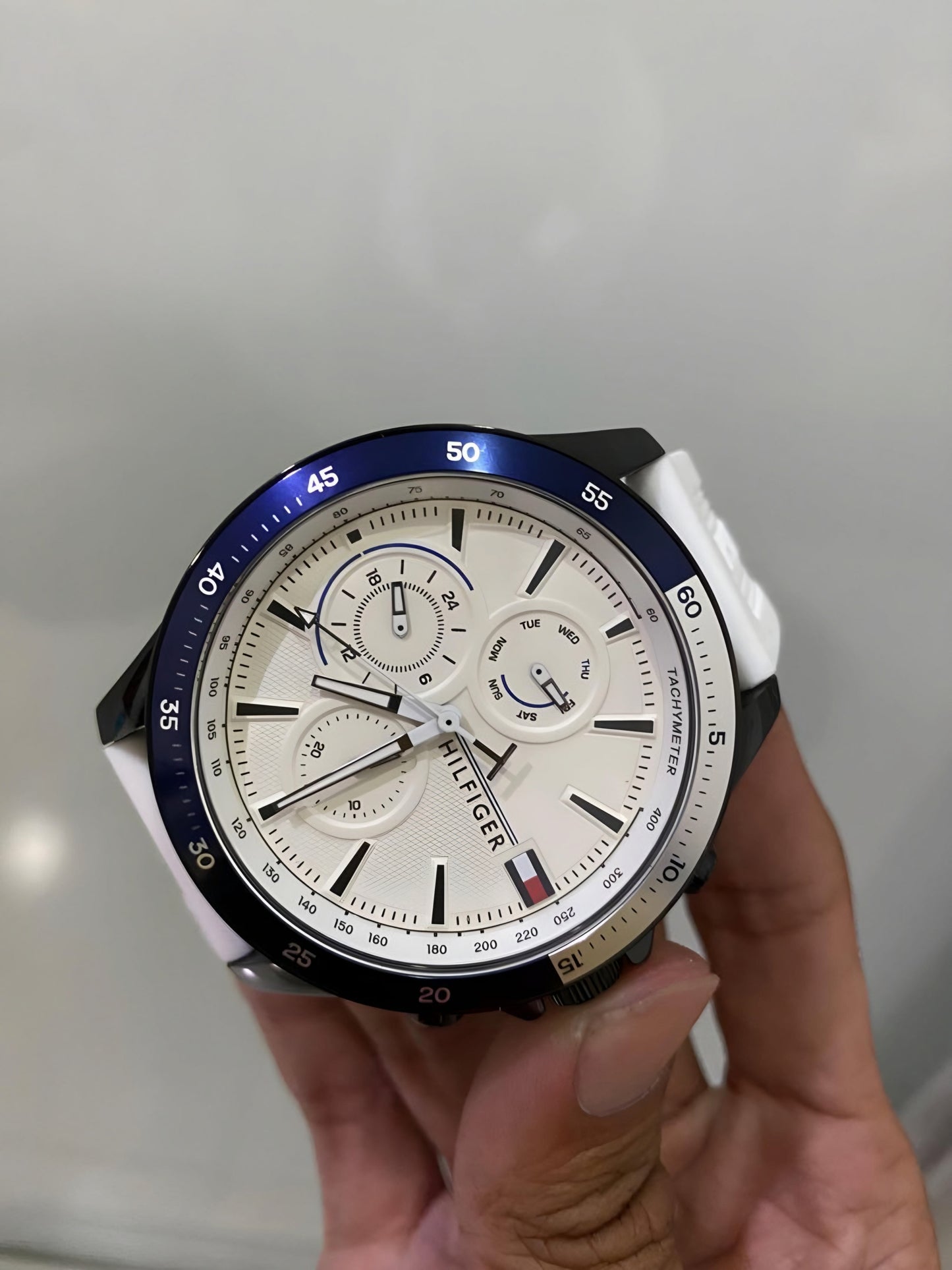 Montre Tommy Hilfiger 2256