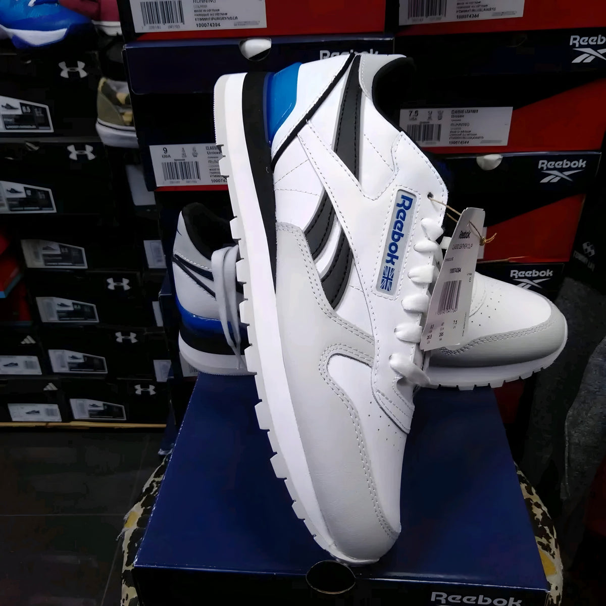 REEBOK 100074394 EN PROMO 🎁