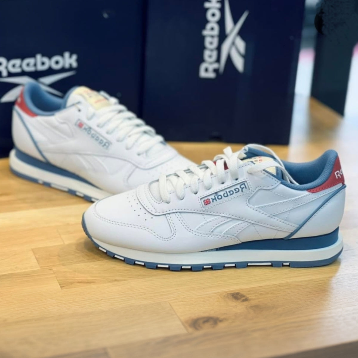 REEBOK 100074344 🔹🔹