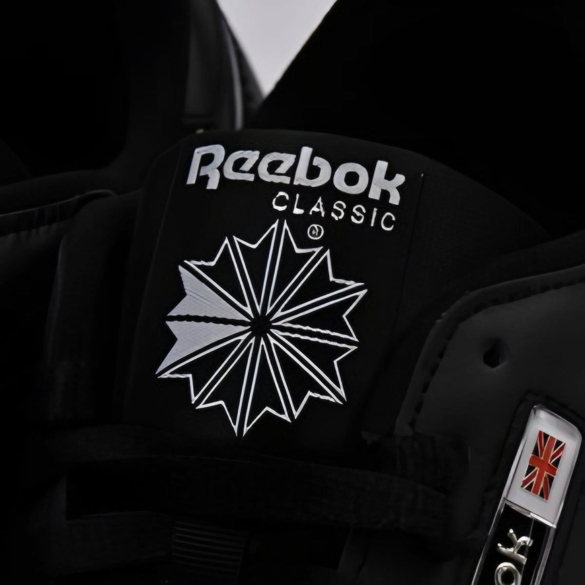 REEBOK 100201124 ✅✅
