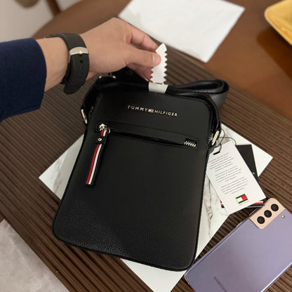 Sacoche sp TOMMY HILFIGER ⚫️ REF: TM1036-4  BLK 1