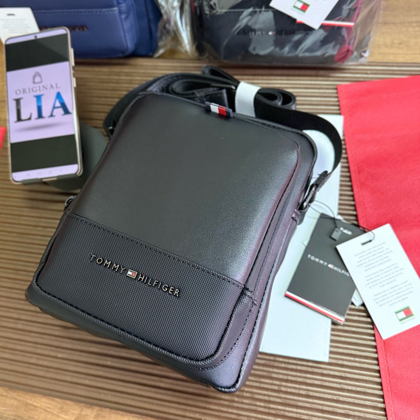 Sacoche sp TOMMY HILFIGER 1 ⚫️  REF: 4557 BLACK
