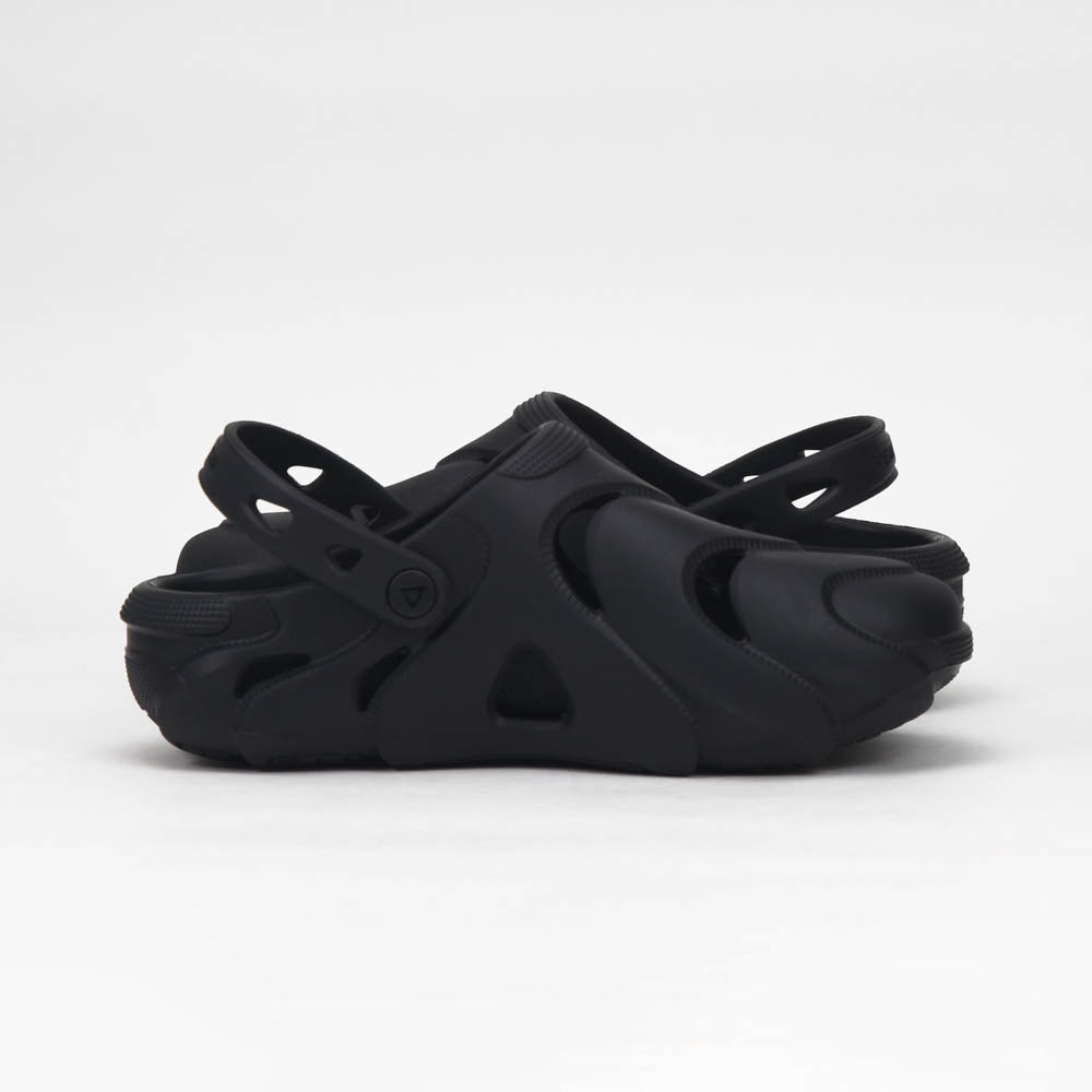 PEAK SLIPPERS SANDALS BLACK🔹