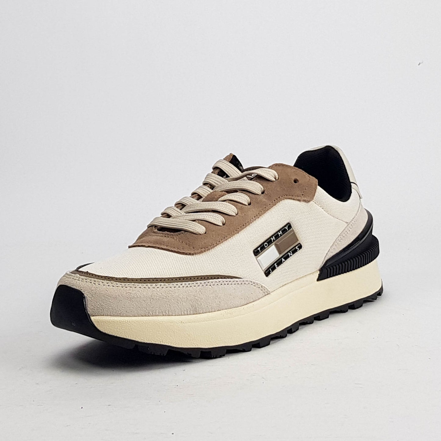 TOMMY HILFIGER MARRON CREME  EMOEMO-BIEGE-GRY🔹