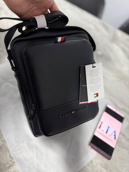 Sacoche sp TOMMY HILFIGER 1 ⚫️  REF: 4557 BLACK