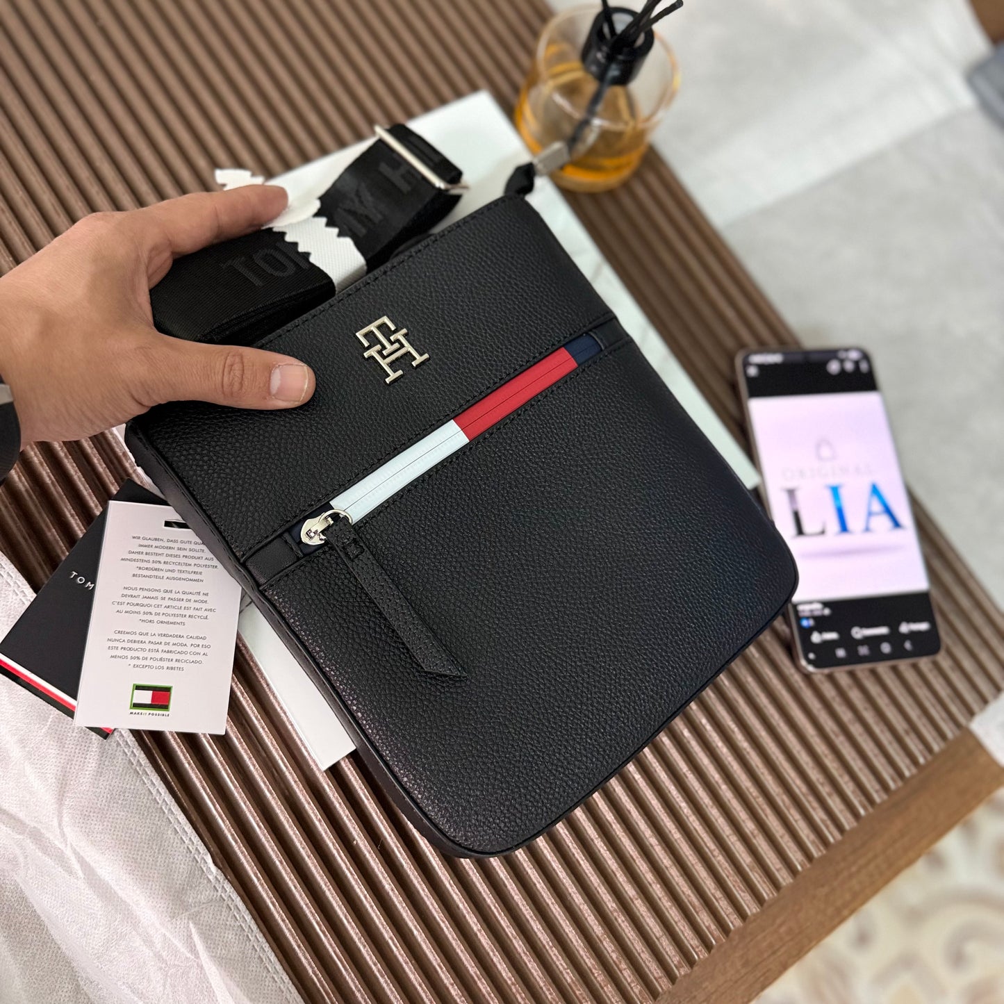 Sacoche sp TOMMY HILFIGER ⚫️ REF: TM1046-3  BLK
