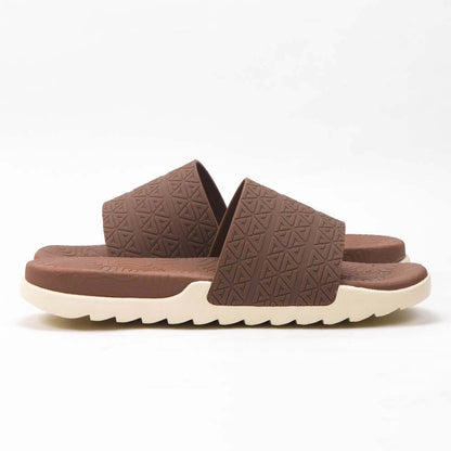 Peak Slippers Brown🔹