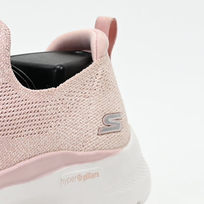Skechers GO WALK 6 – Glimmering Walking Shoes