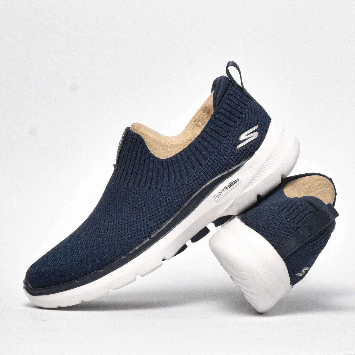 SKECHERS GO WALK 6