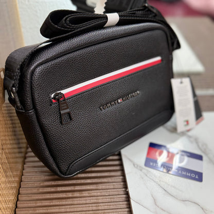 Sacoche sp TOMMY HILFIGER 1 ⚫️ REF: 247-33 NOIR