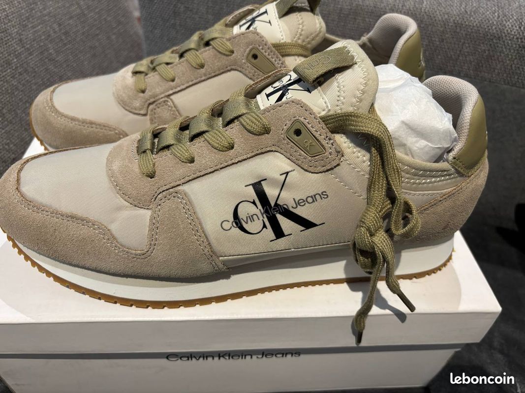 Calvin Klein YM0YM00742-EGGSHELL-YELLOW🔹