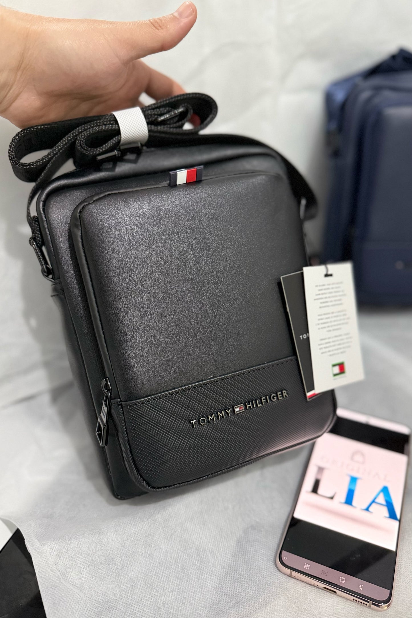Sacoche sp TOMMY HILFIGER 1 ⚫️  REF: 4557 BLACK