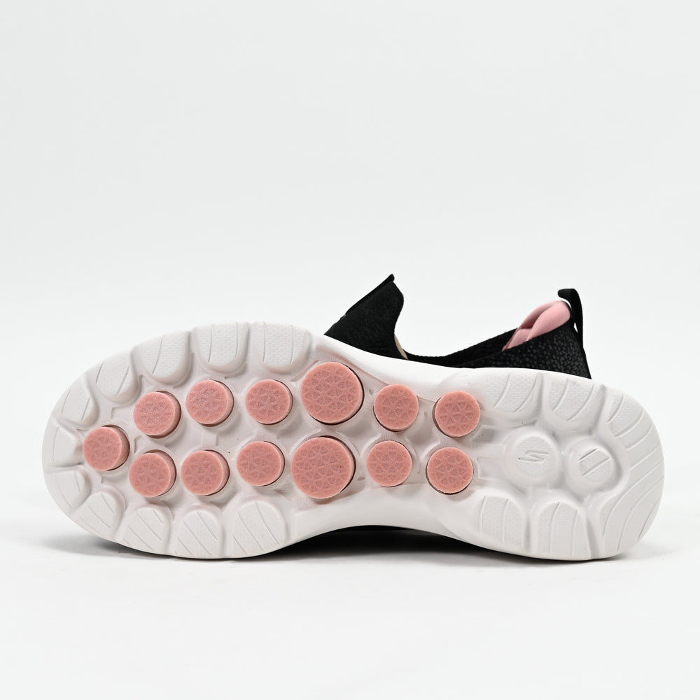 Skechers GO WALK 6 – Glimmering Walking Shoes