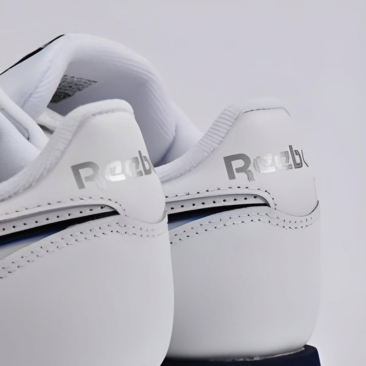 REEBOK CLASSIC LEATHER WHITE/WHITE/NAVY  100201123