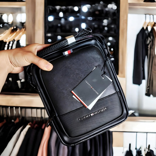 Sacoche sp TOMMY HILFIGER 1 ⚫️  REF: 4557 BLACK