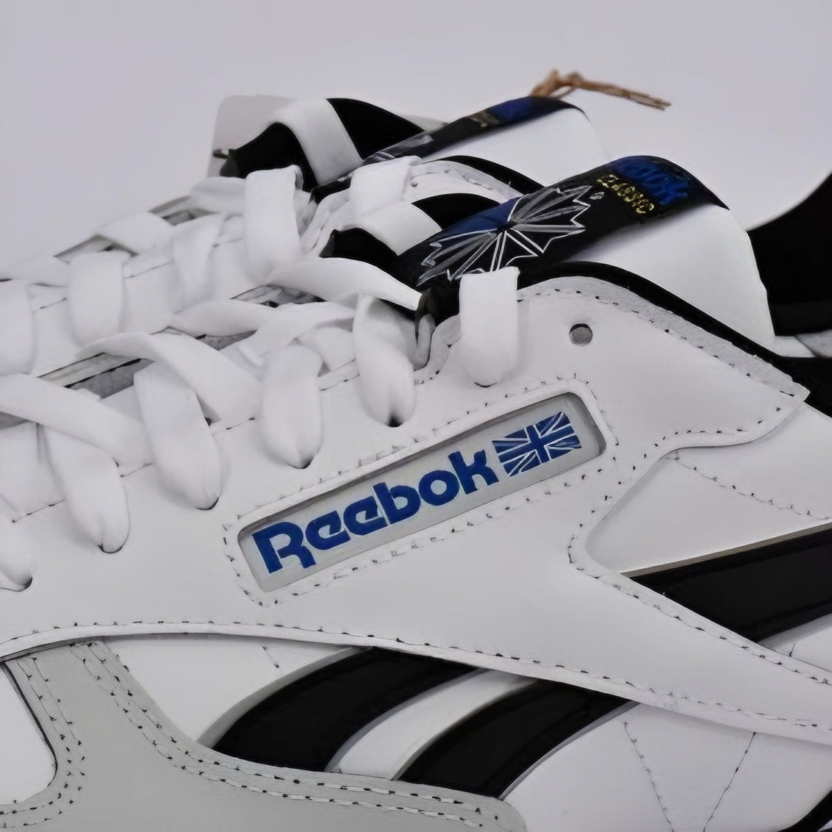 REEBOK CLASSIC LEATHER CLIP FTWWHT/PURGRY/VECB 100074394