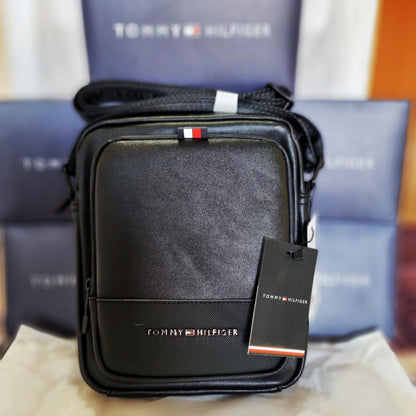 Sacoche sp TOMMY HILFIGER ⚫️  REF: 4557 BLACK