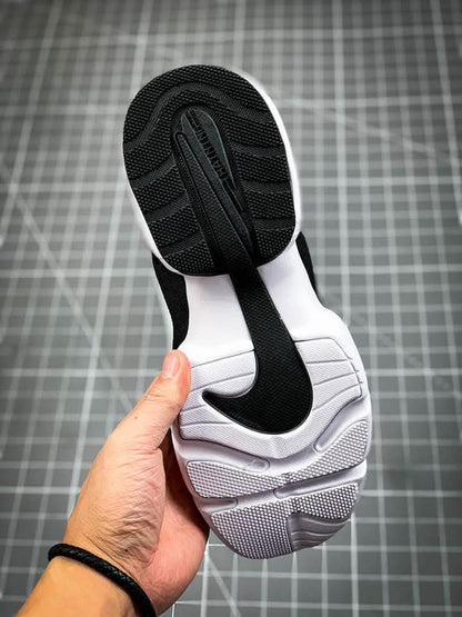 NIKE AIR MAX ALPHA SAVAGE AT3378-001 ✅✅