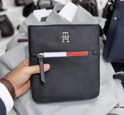 Sacoche sp TOMMY HILFIGER ⚫️ REF: TM1046-3  BLK
