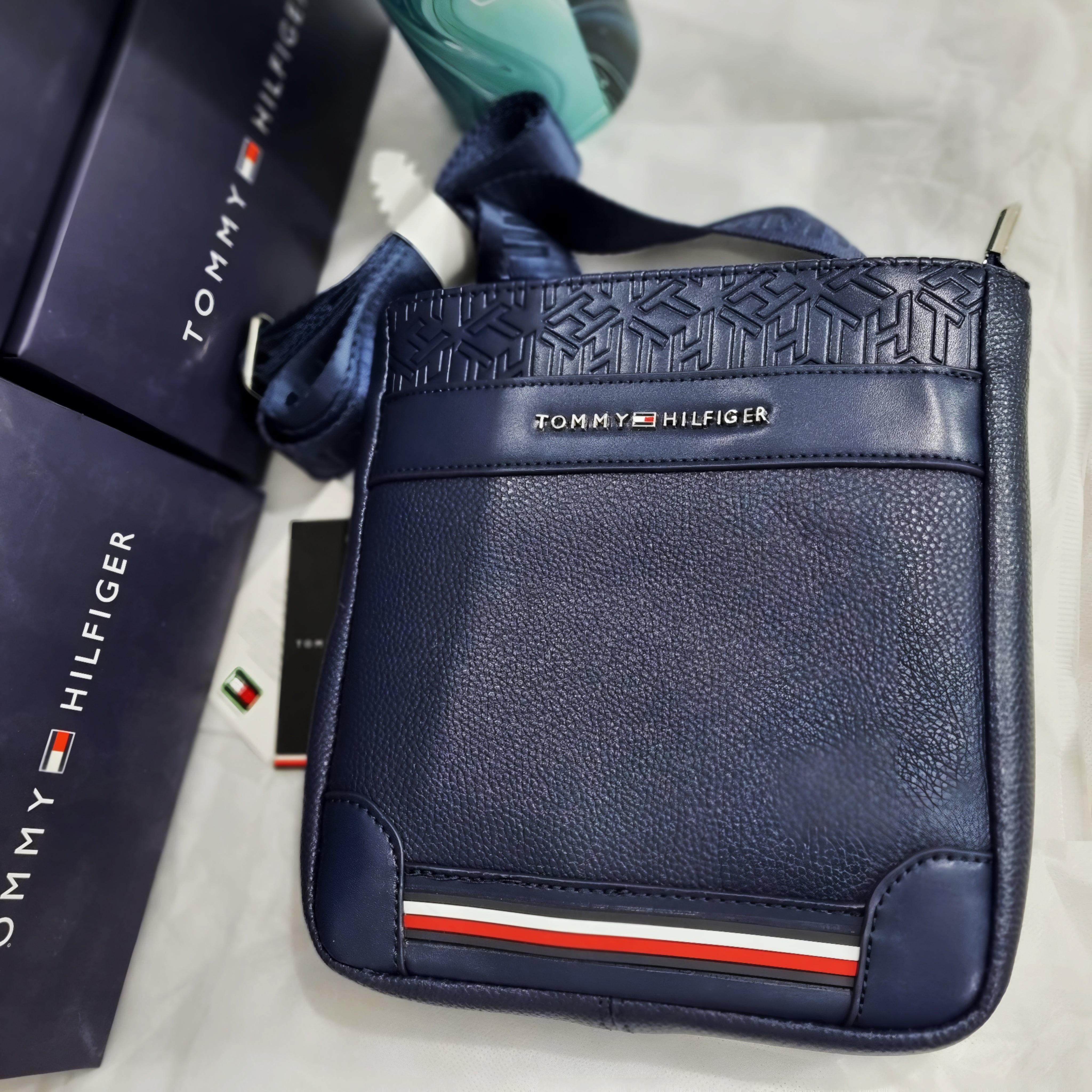 Sacoche sp TOMMY HILFIGER 🔵  REF: 6499 BLUE