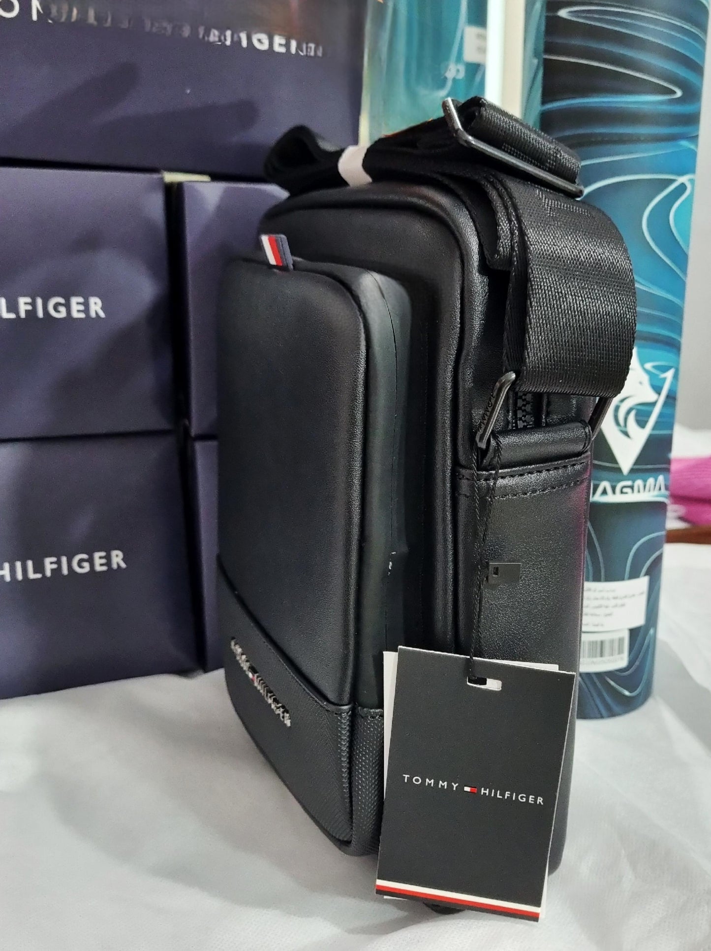 Sacoche sp TOMMY HILFIGER ⚫️  REF: 4557 BLACK