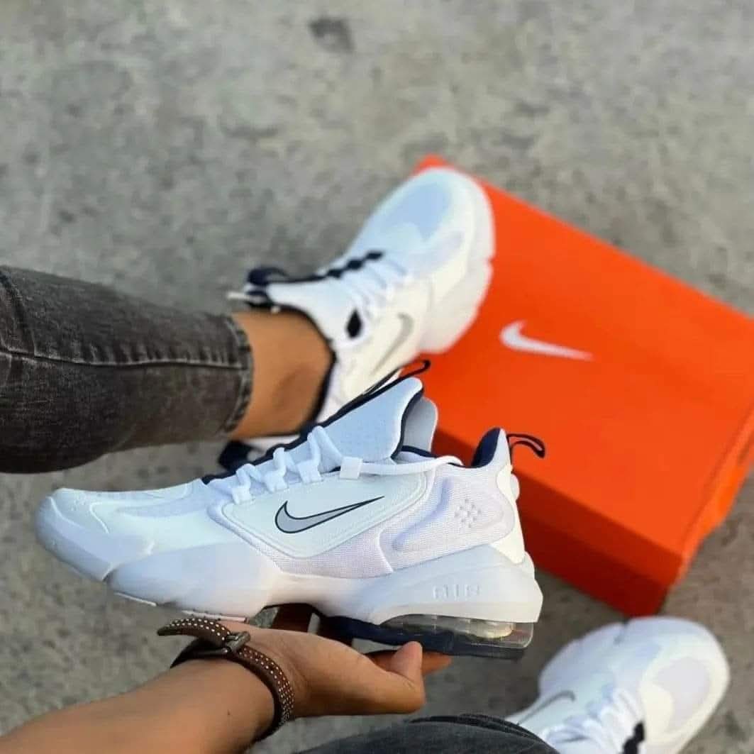 NIKE AIR MAX ALPHA SAVAGE AT3378-104 🔹