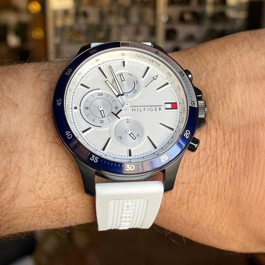 Montre Tommy Hilfiger 2256 sp